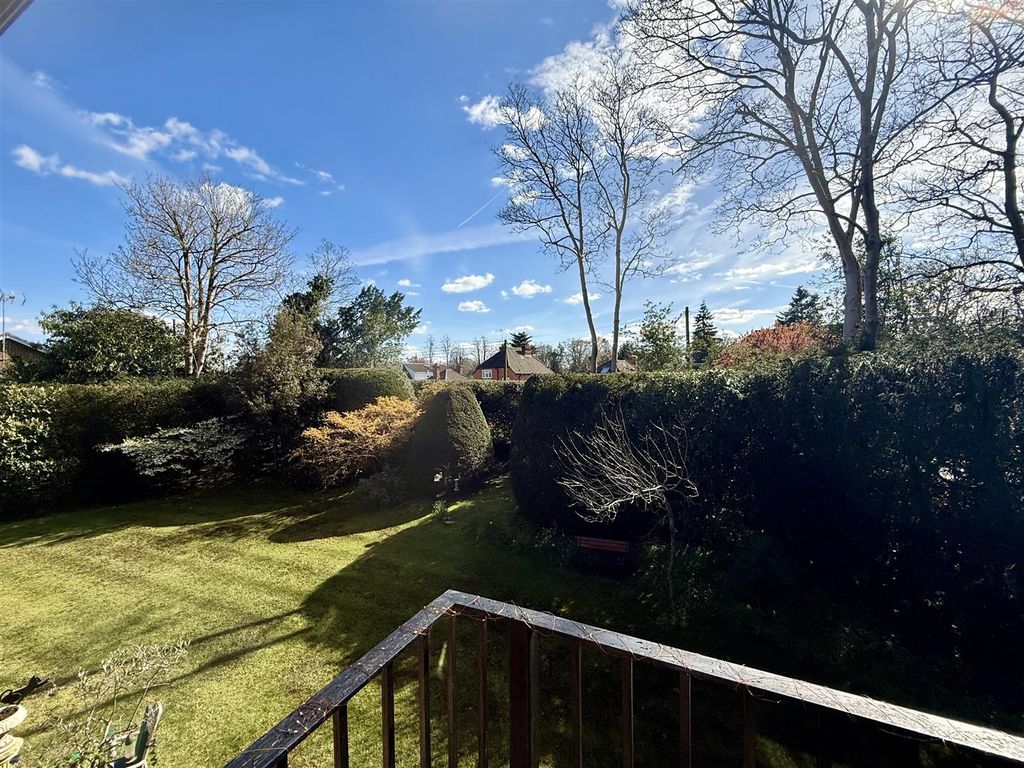 Property photo 2 of 11 Img_5341.Jpeg