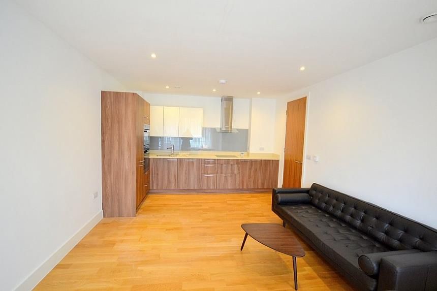 Property photo 3 of 9