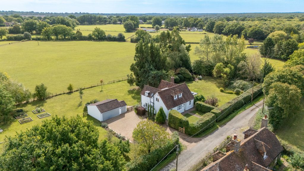Property photo 1 of 37