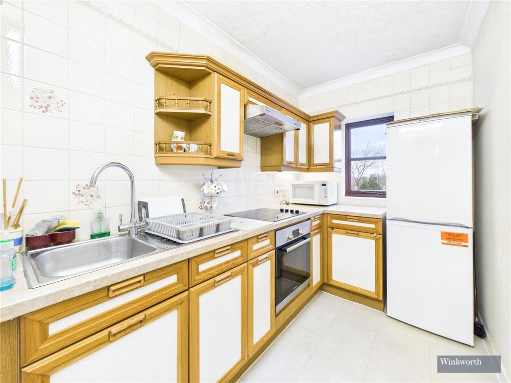 Property photo 3 of 9 Picture No. 09