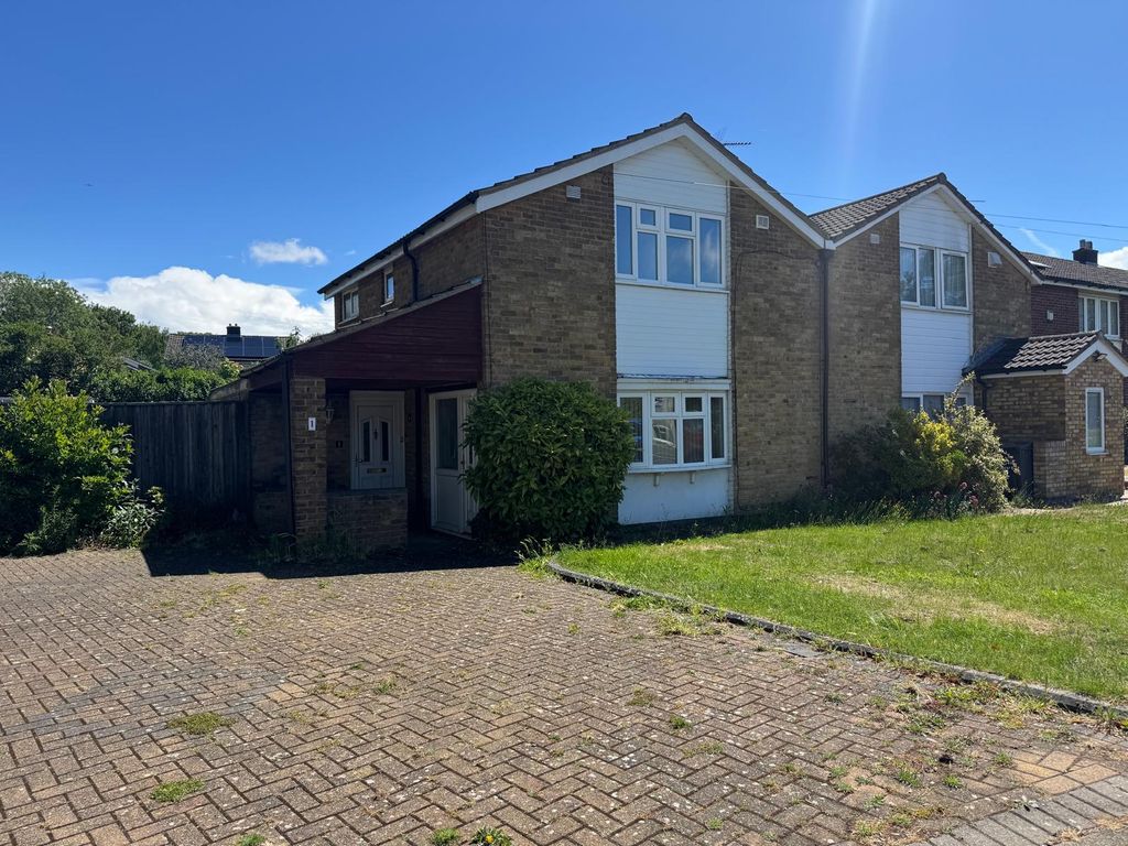 Property photo 1 of 7