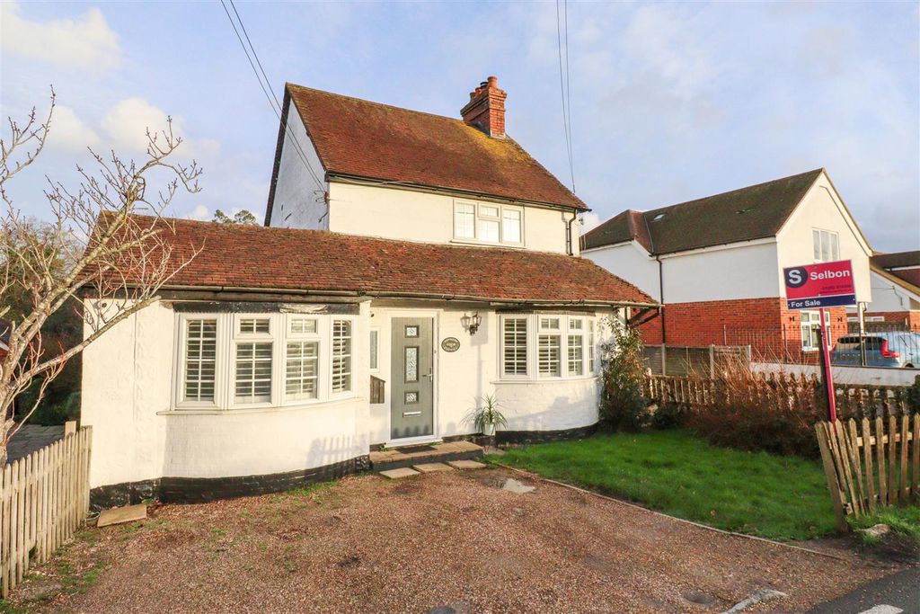 Property photo 1 of 28 Front