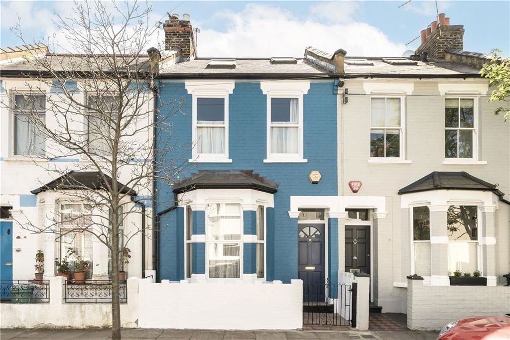 Property photo 1 of 10