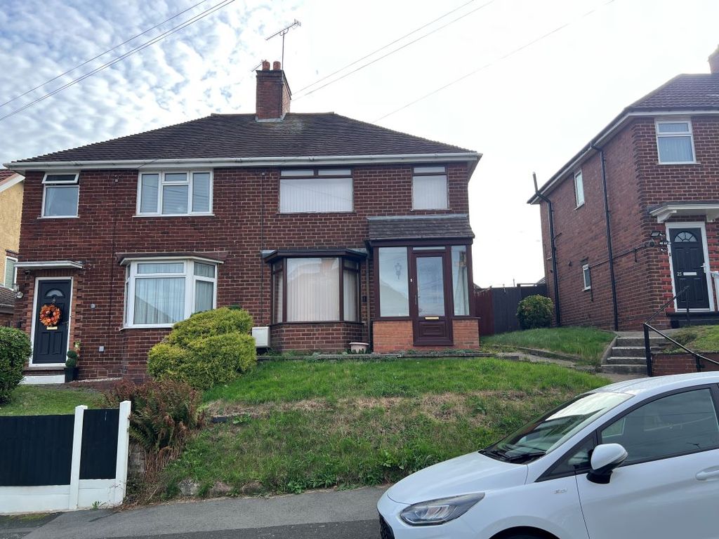 Property photo 1 of 2