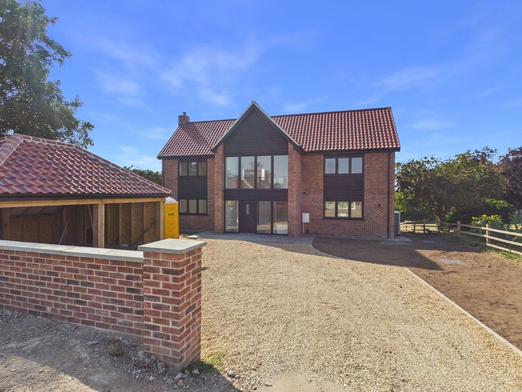Property photo 1 of 31