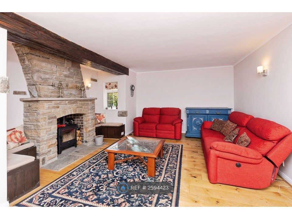 Property photo 1 of 28 Main Living Room