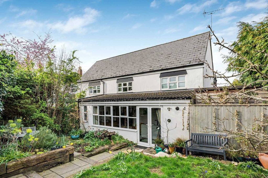 Property photo 1 of 21 Picture No. 02