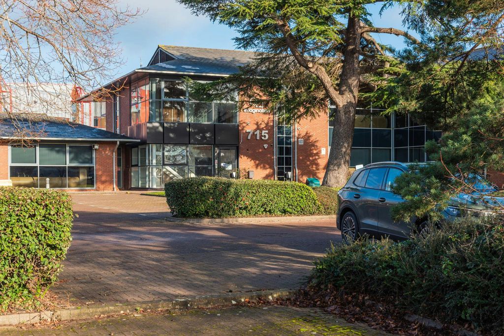 Property photo 3 of 14 715 Aztec West, Bristol-15_2000.Jpg