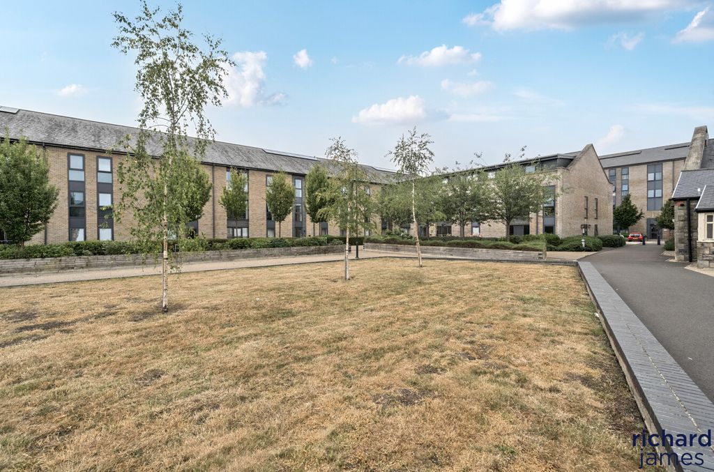 Property photo 2 of 12 94B19dc959d9464d9ce14A13Cecffbc9