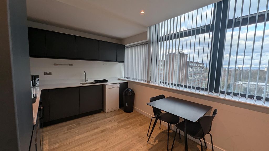 Property photo 1 of 11 Pxl_20250313_162628178