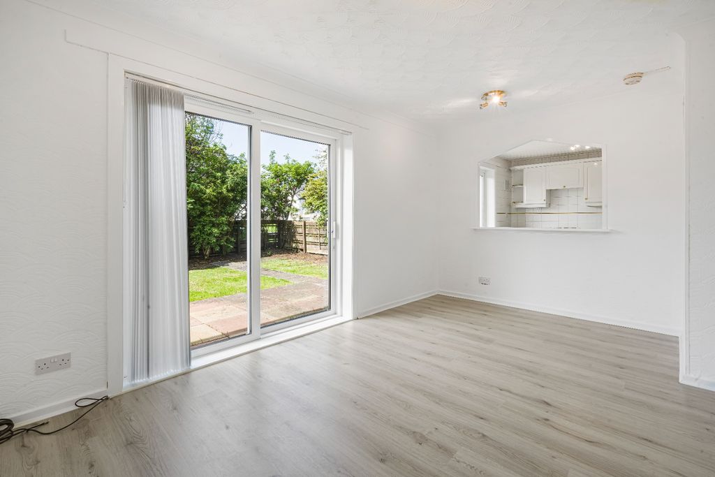 Property photo 3 of 22 5192067