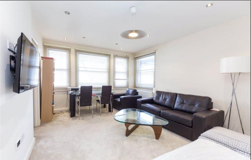 Property photo 2 of 5 Neville Int.Jpg