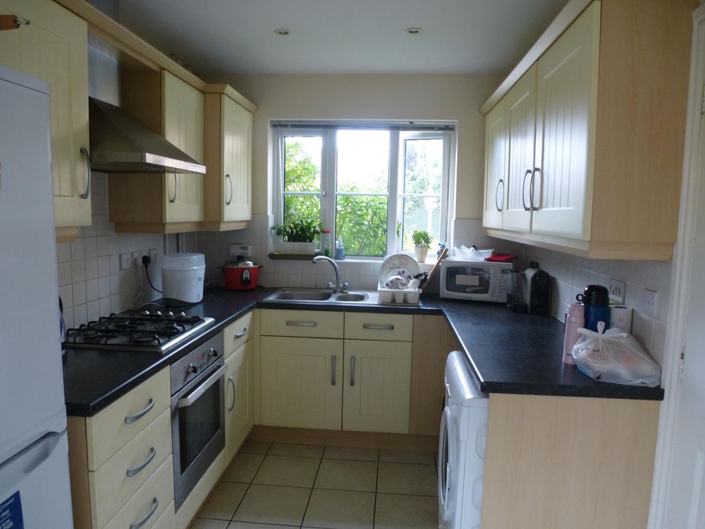 Property photo 2 of 2 Kitchen