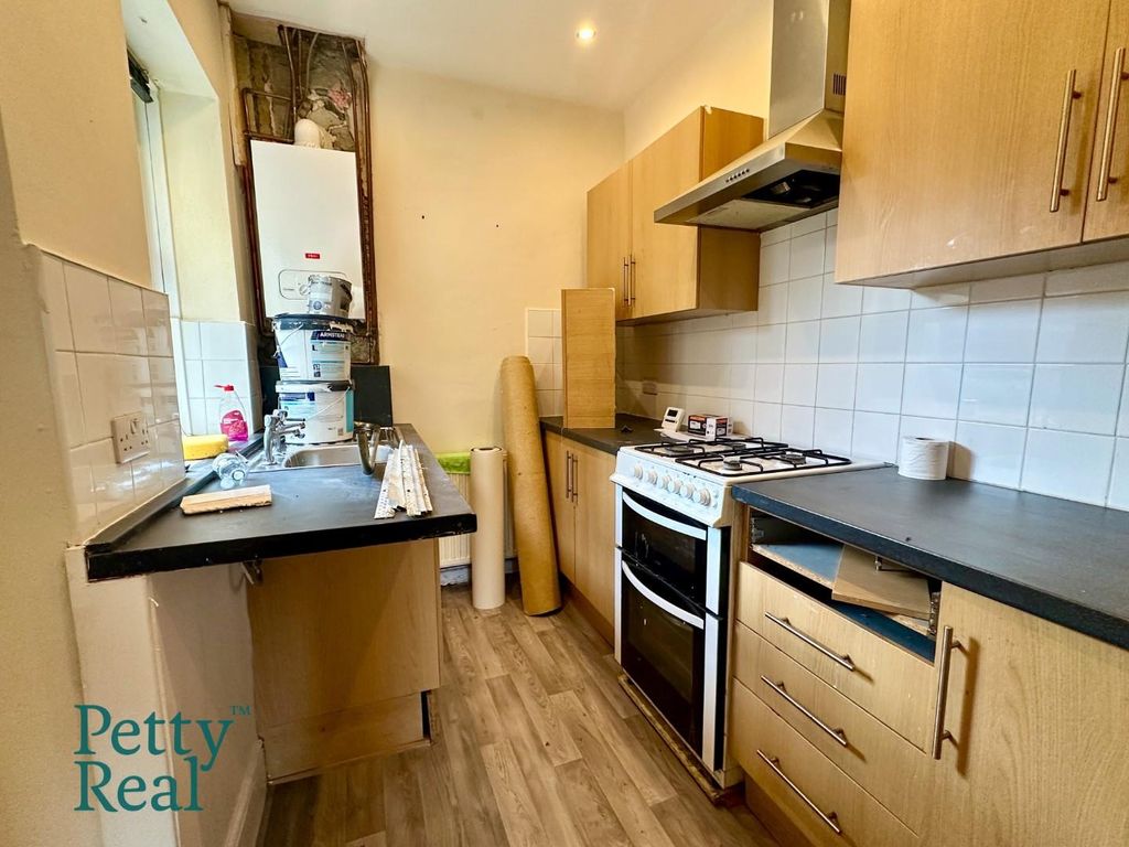 Property photo 3 of 8 1245A3D9-5Dd1-4CC5-934B-Fac5923Fe294.Jpeg