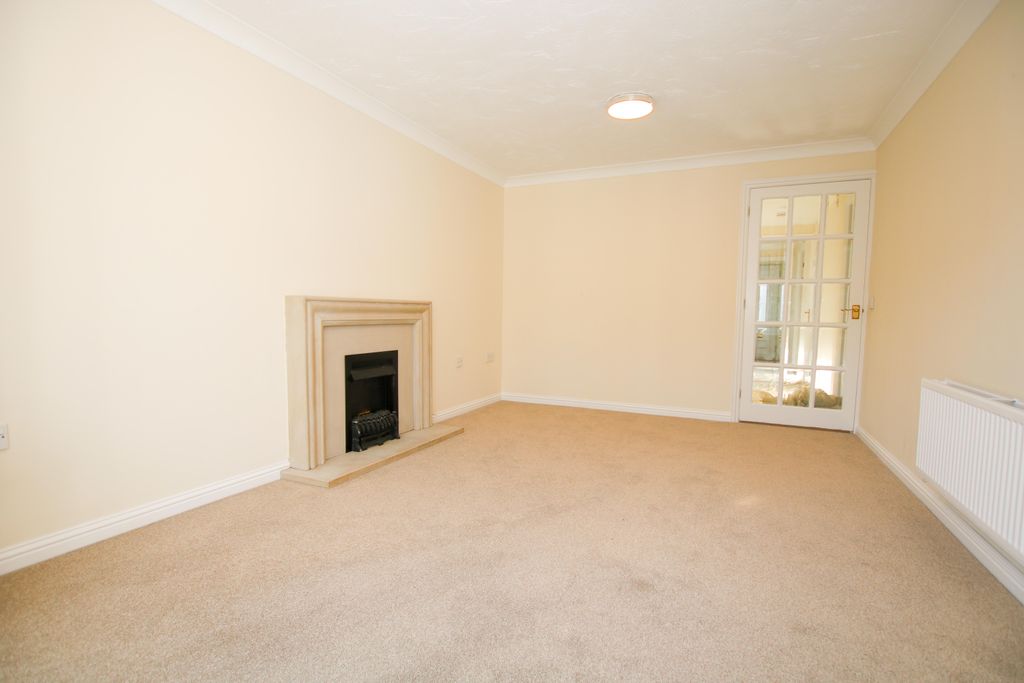 Property photo 3 of 20