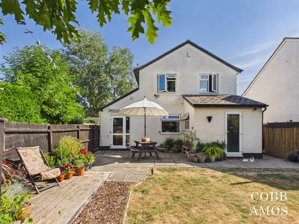 Property photo 1 of 29 Cam03722G0-Pr0141-Still026.Jpg