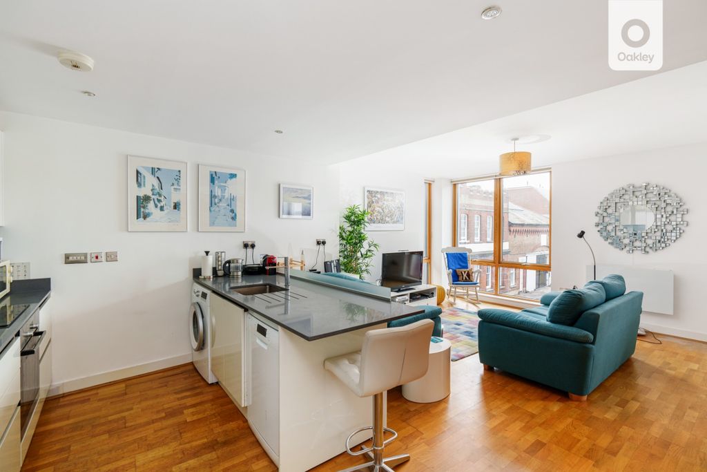 Property photo 1 of 14 3559750