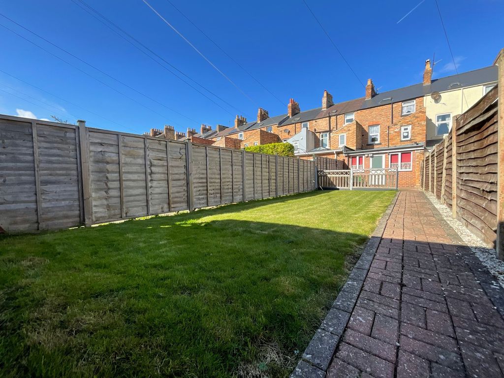 Property photo 3 of 25