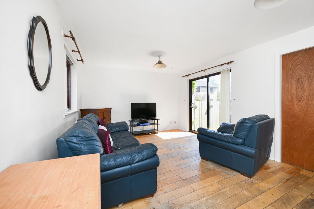 Property photo 3 of 16 Property Image 3