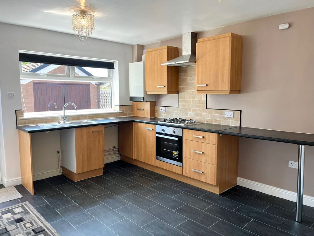 Property photo 3 of 7 Picture No. 06