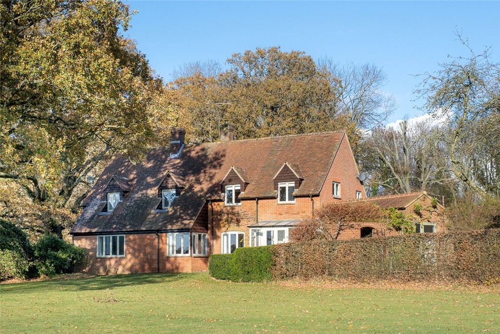 Property photo 2 of 18 Picture No. 02