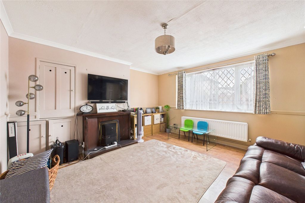 Property photo 3 of 11 Picture No. 08