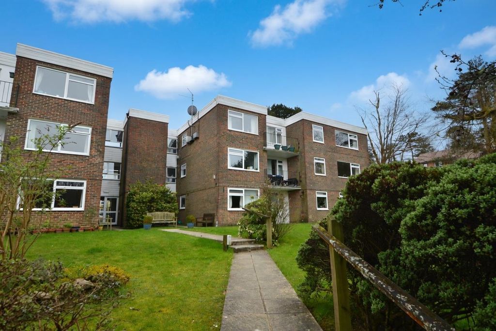 Property photo 1 of 3 Outside.Jpg