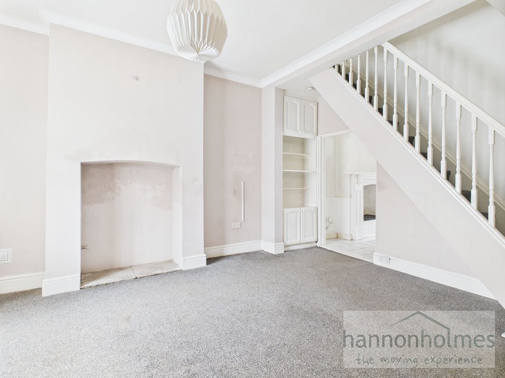 Property photo 2 of 24 Cam05283G0-Pr0094-Still001