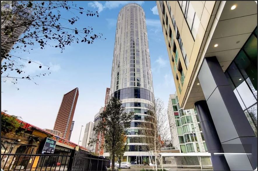 Property photo 1 of 9