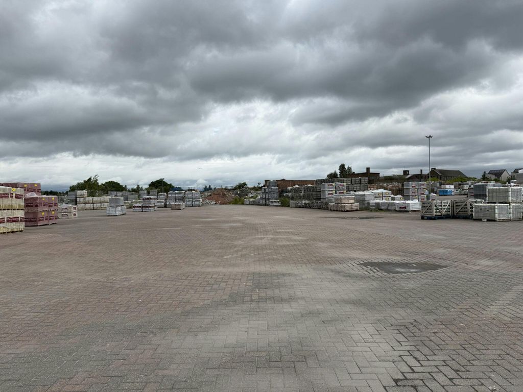 Property photo 3 of 3 Image 3