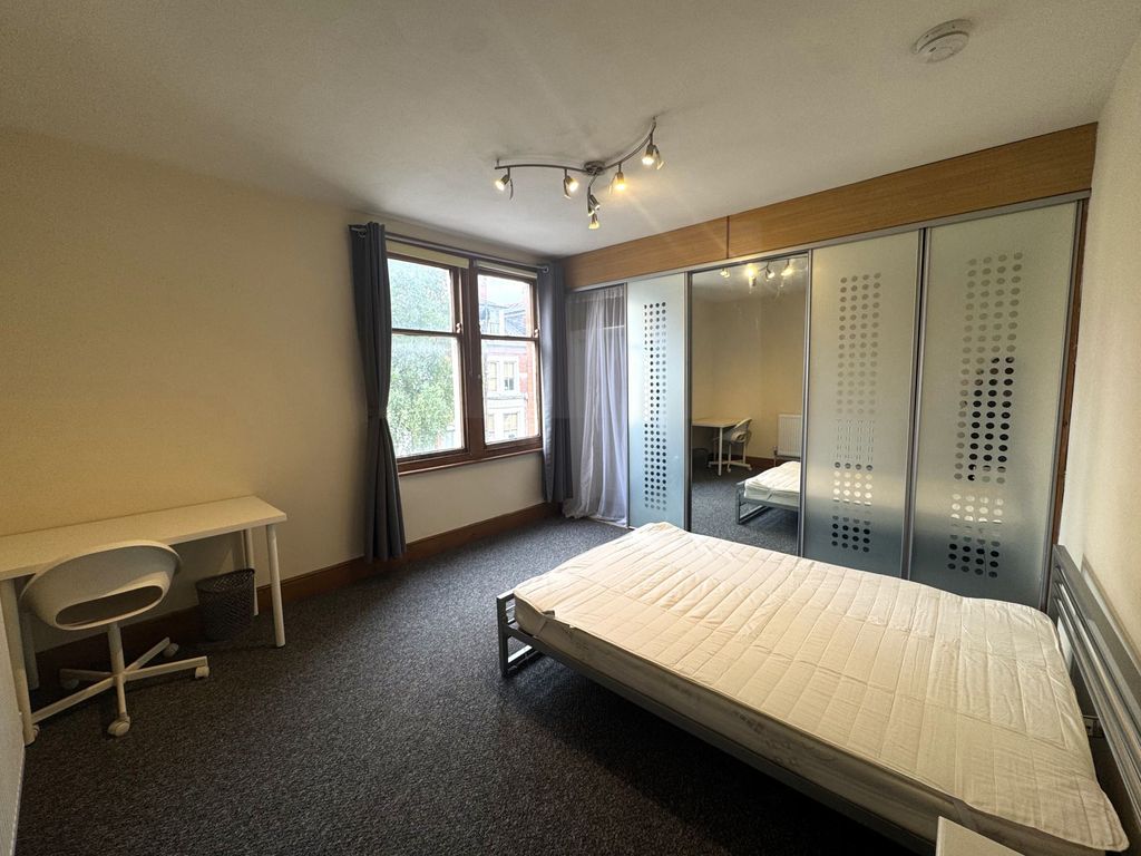 Property photo 1 of 10 Photo 10