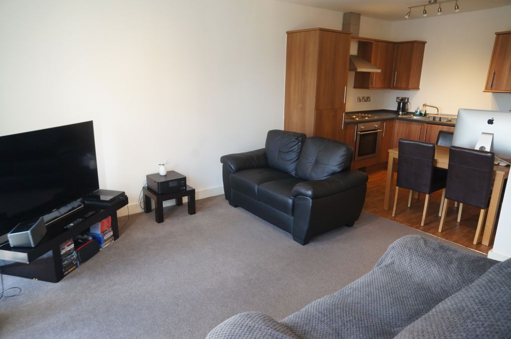 Property photo 2 of 6