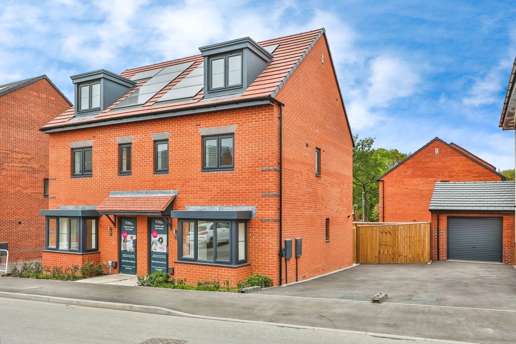 Property photo 1 of 20 Photo