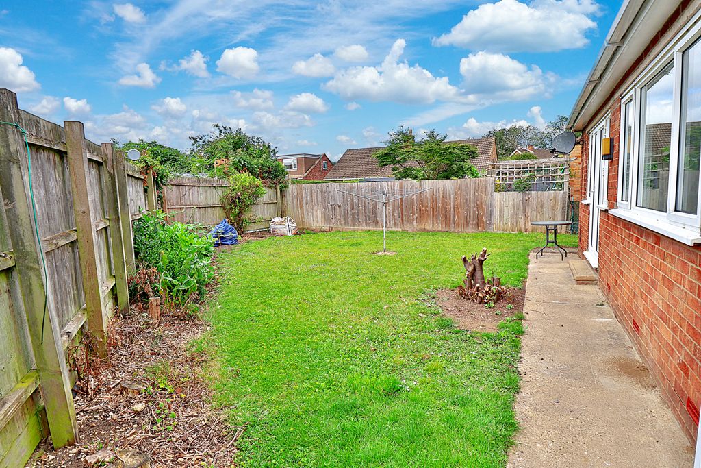 Property photo 2 of 8