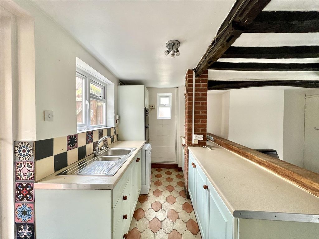 Property photo 3 of 10