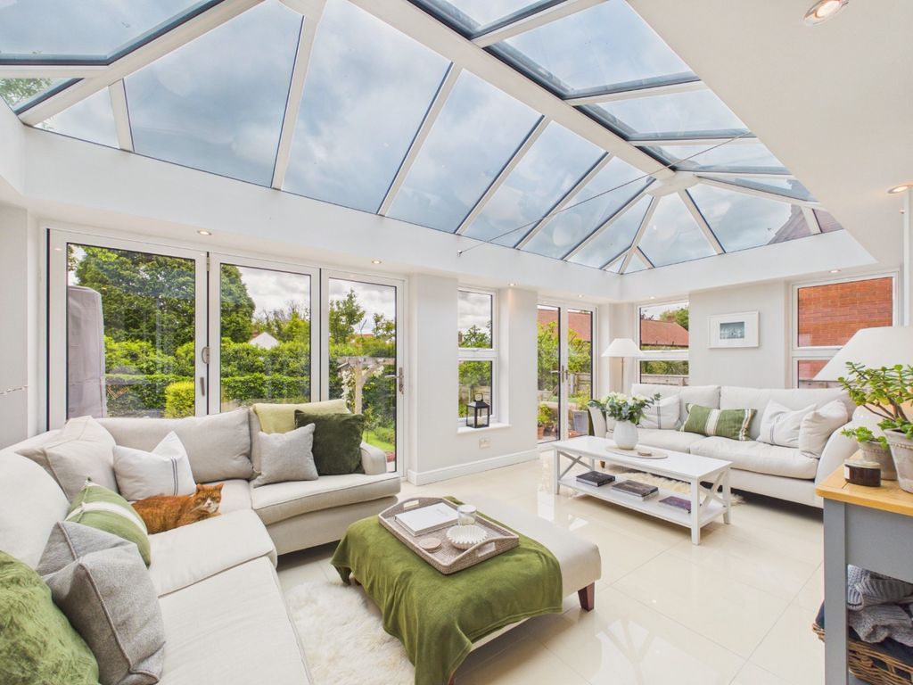 Property photo 3 of 25 5104814
