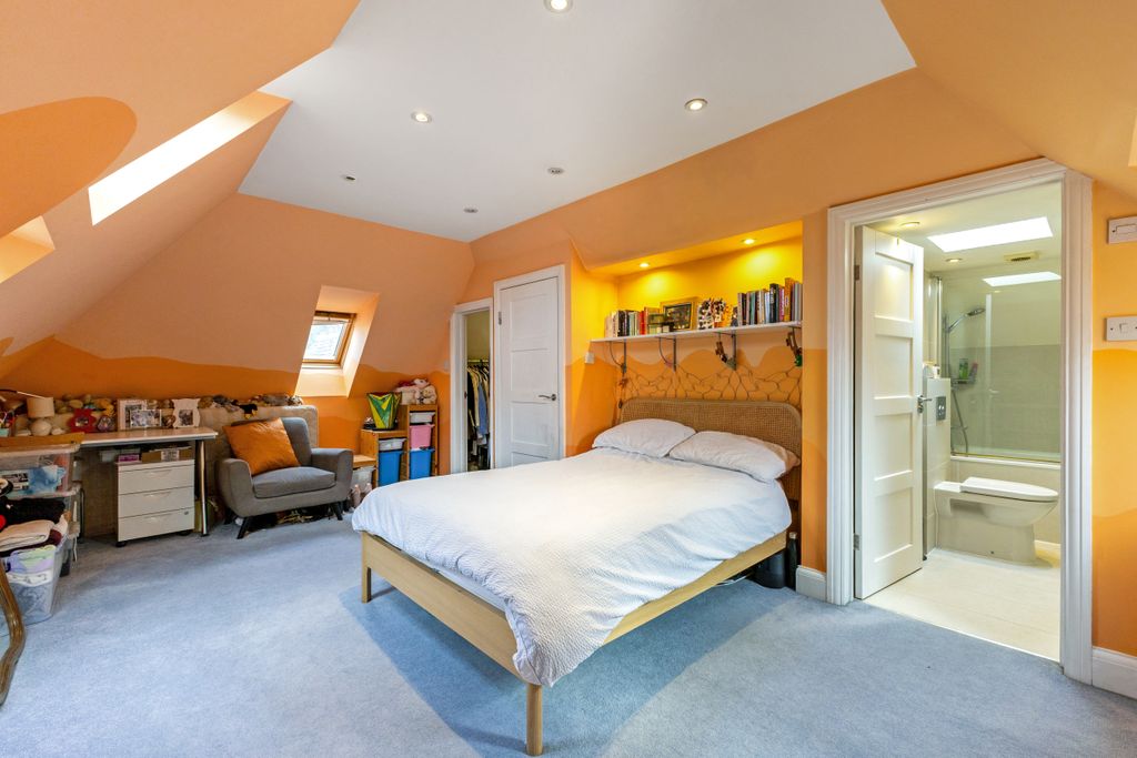 Additional image 18 of 5 bed detached house for saleLake View, Edgware HA8