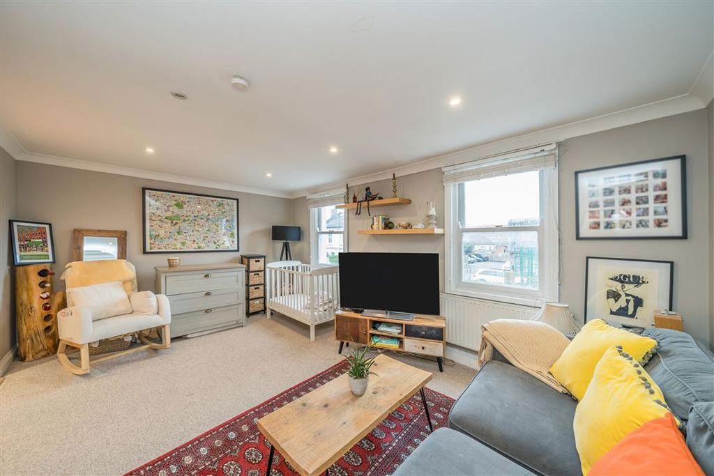 Property photo 3 of 4