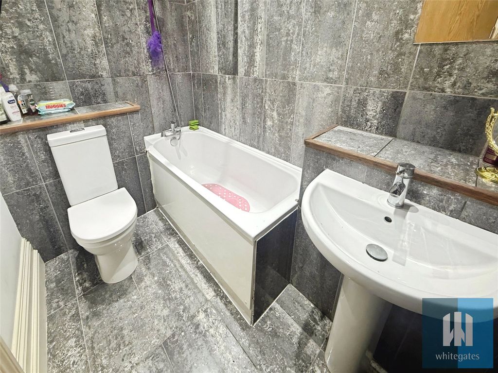 Property photo 3 of 10 Picture No. 38