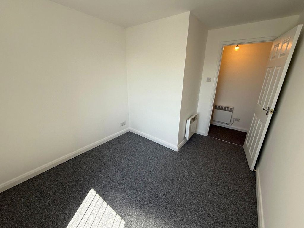 Property photo 3 of 11 Picture No. 02