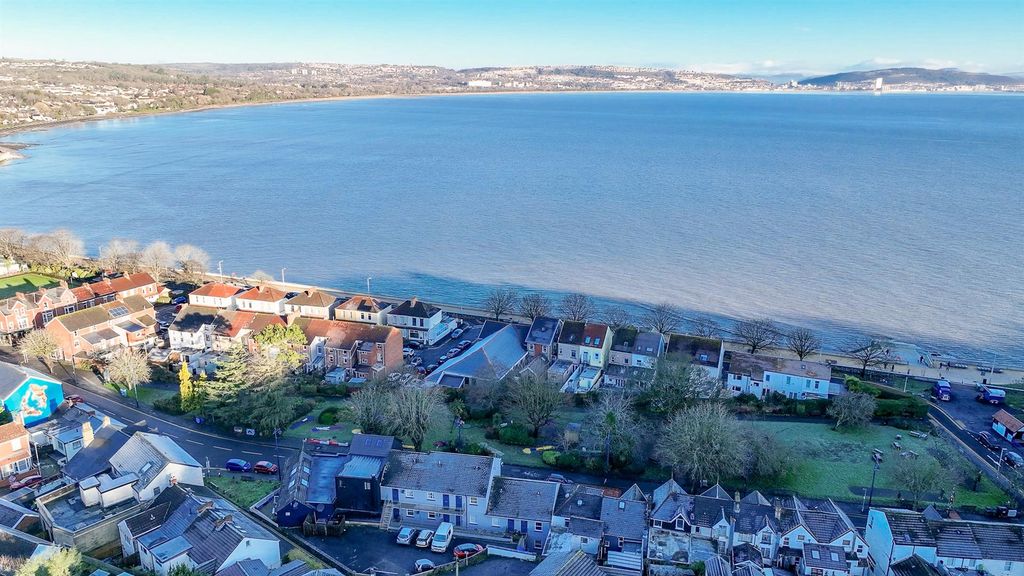 Property photo 3 of 19 Photo 2-1237.Jpg