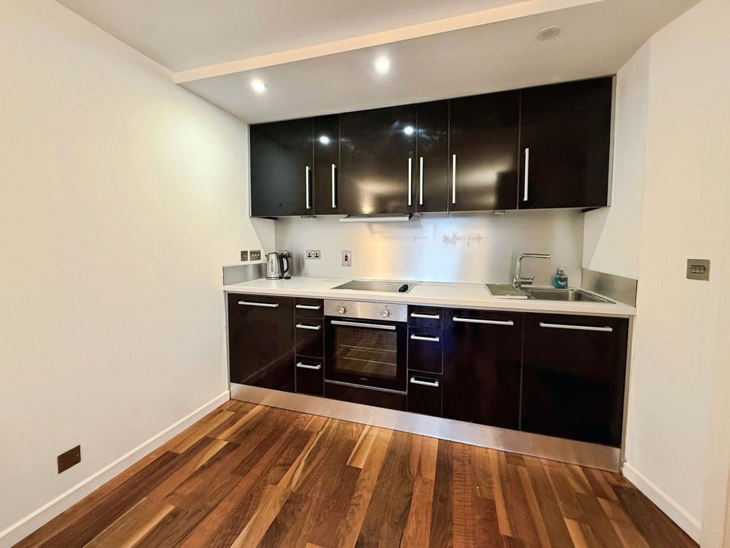 Property photo 3 of 10 Picture No. 23