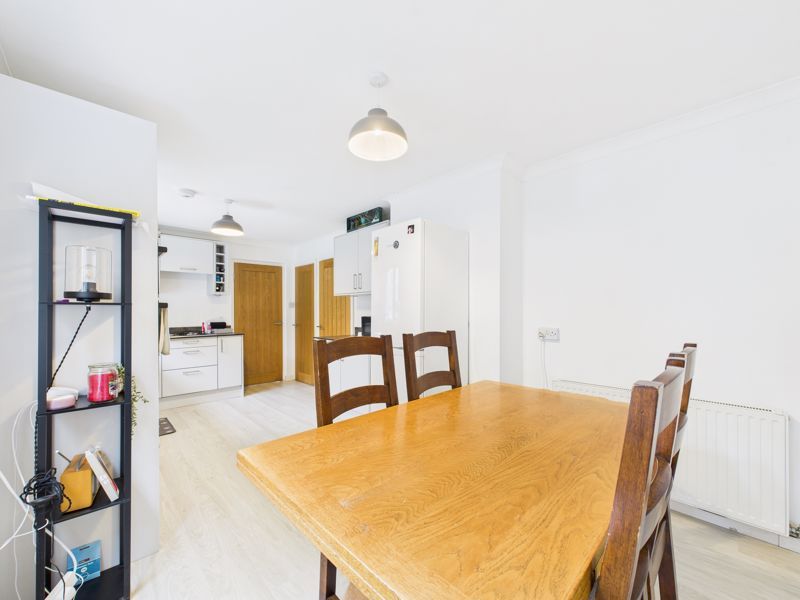 Property photo 3 of 12 Dining Area