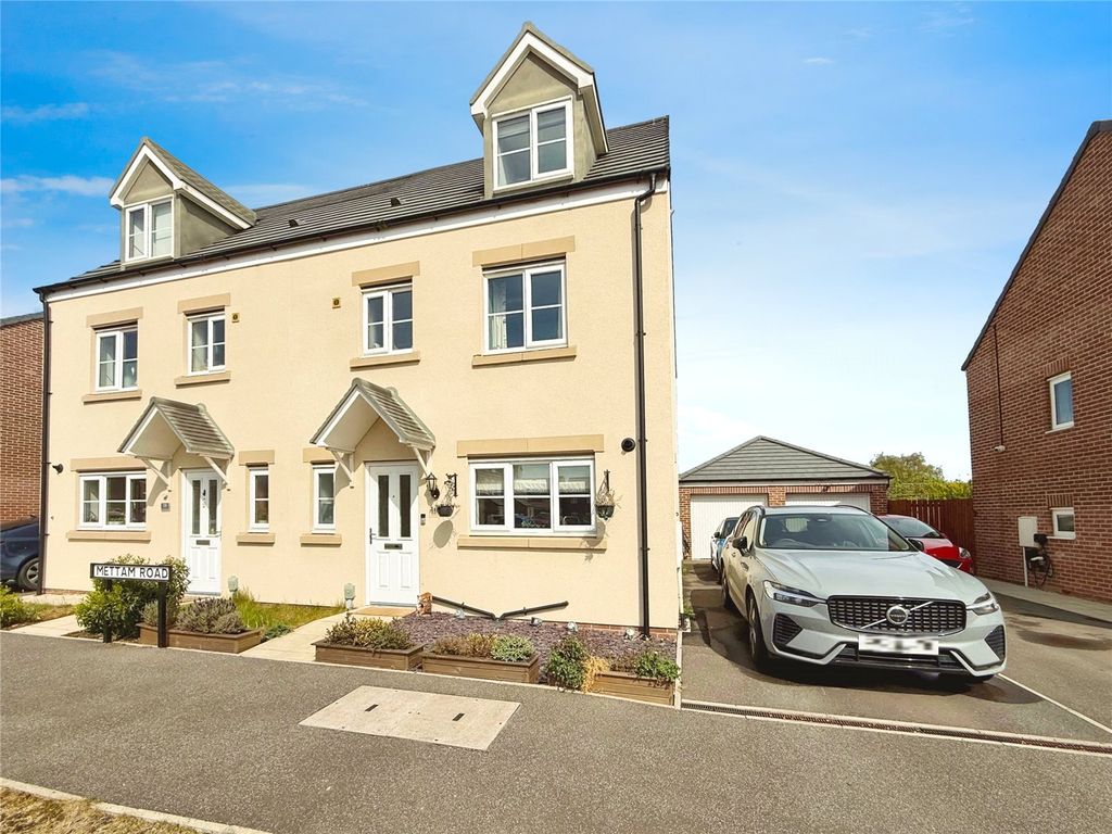 Property photo 1 of 15 Picture No. 03