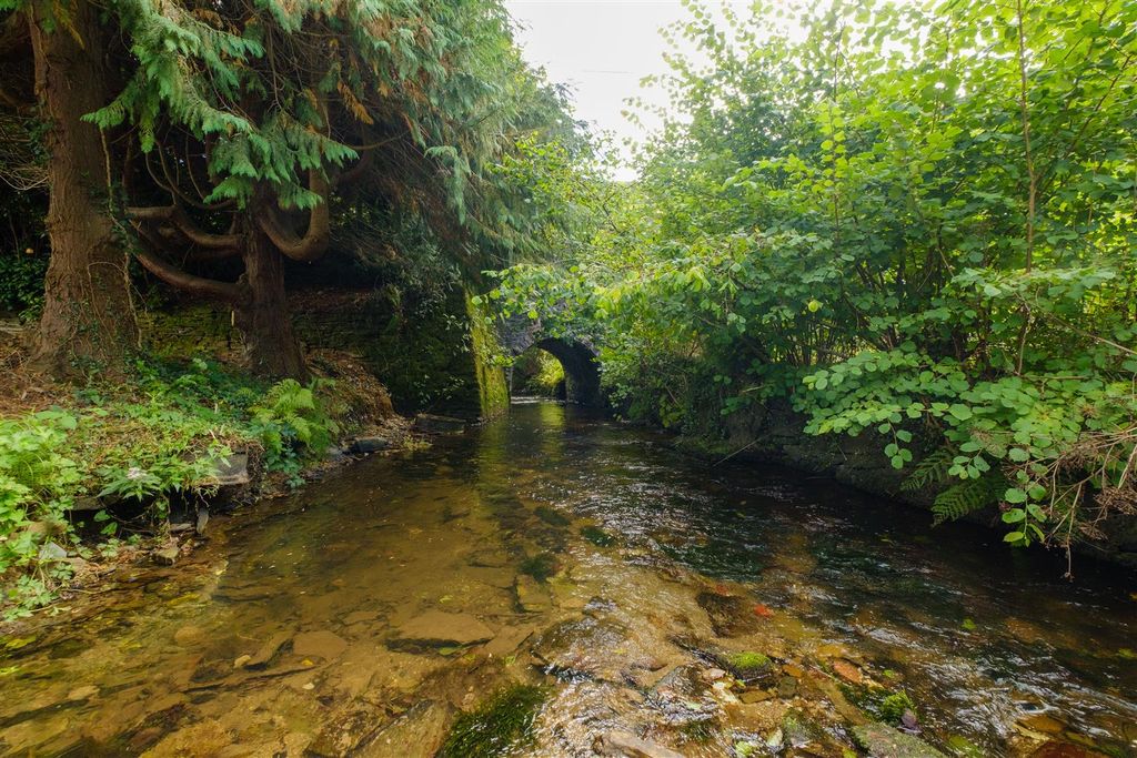 Property photo 3 of 22 Parry Landlooe Bridge Farm-68.Jpg