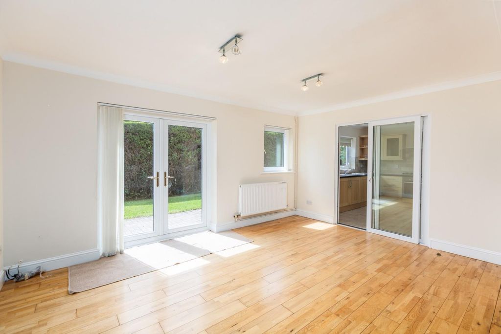 Property photo 3 of 35 Cz0A0673-Edit.Jpg