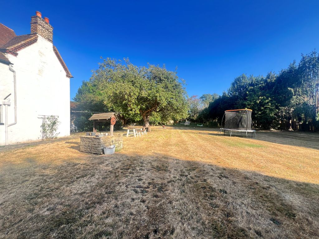 Property photo 2 of 25 Arl4