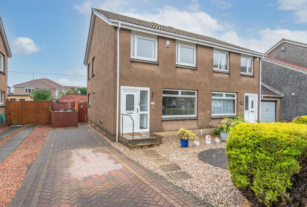 Property photo 1 of 27