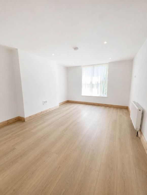 Property photo 3 of 3