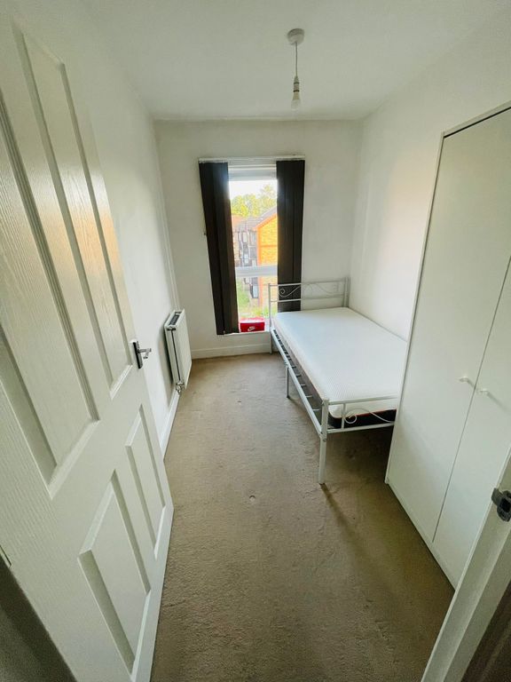 Property photo 2 of 2